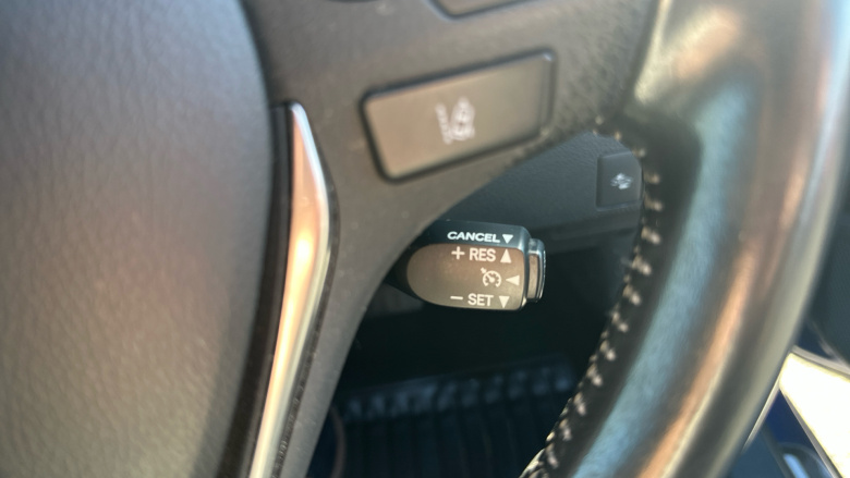 Toyota Auris 1.8 Hybrid Design TSS 5dr CVT [Nav] Hybrid Hatchback